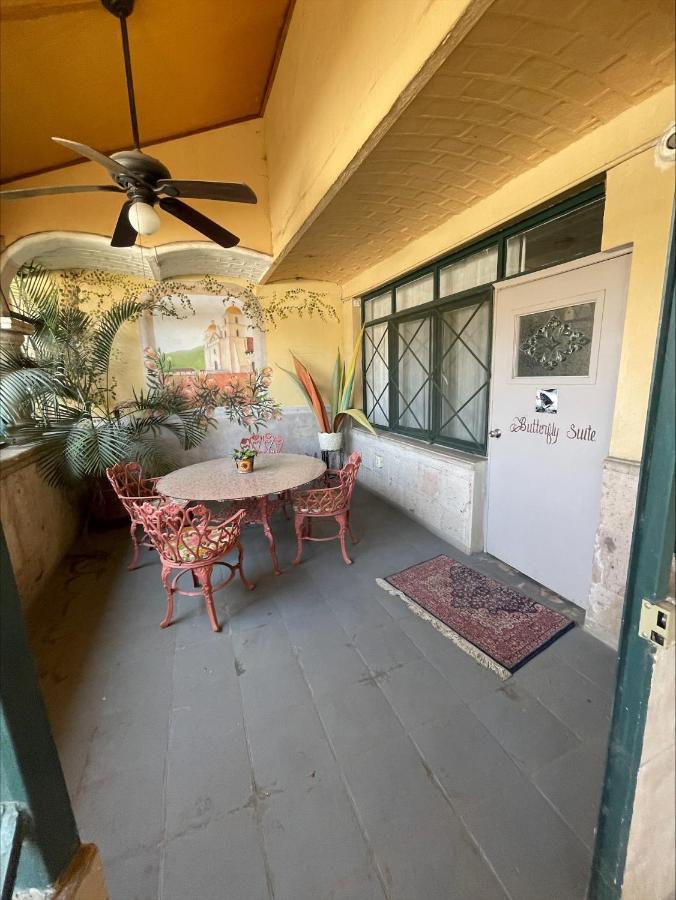 Casita Montana Hotel Ахихик Экстерьер фото